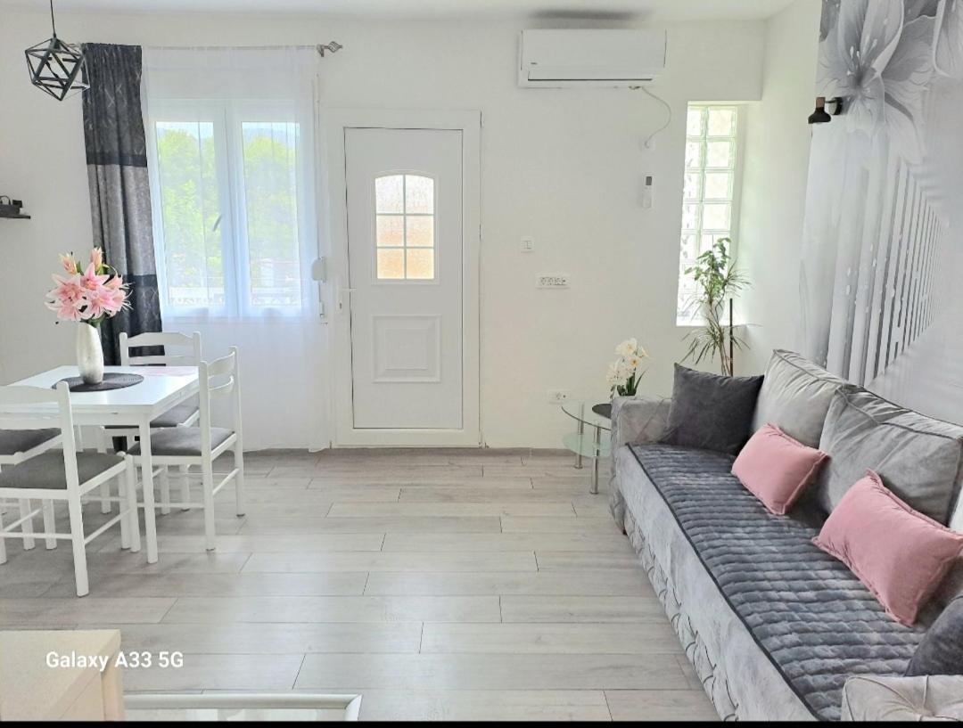 Apartment Marina 2 Kotor Dış mekan fotoğraf