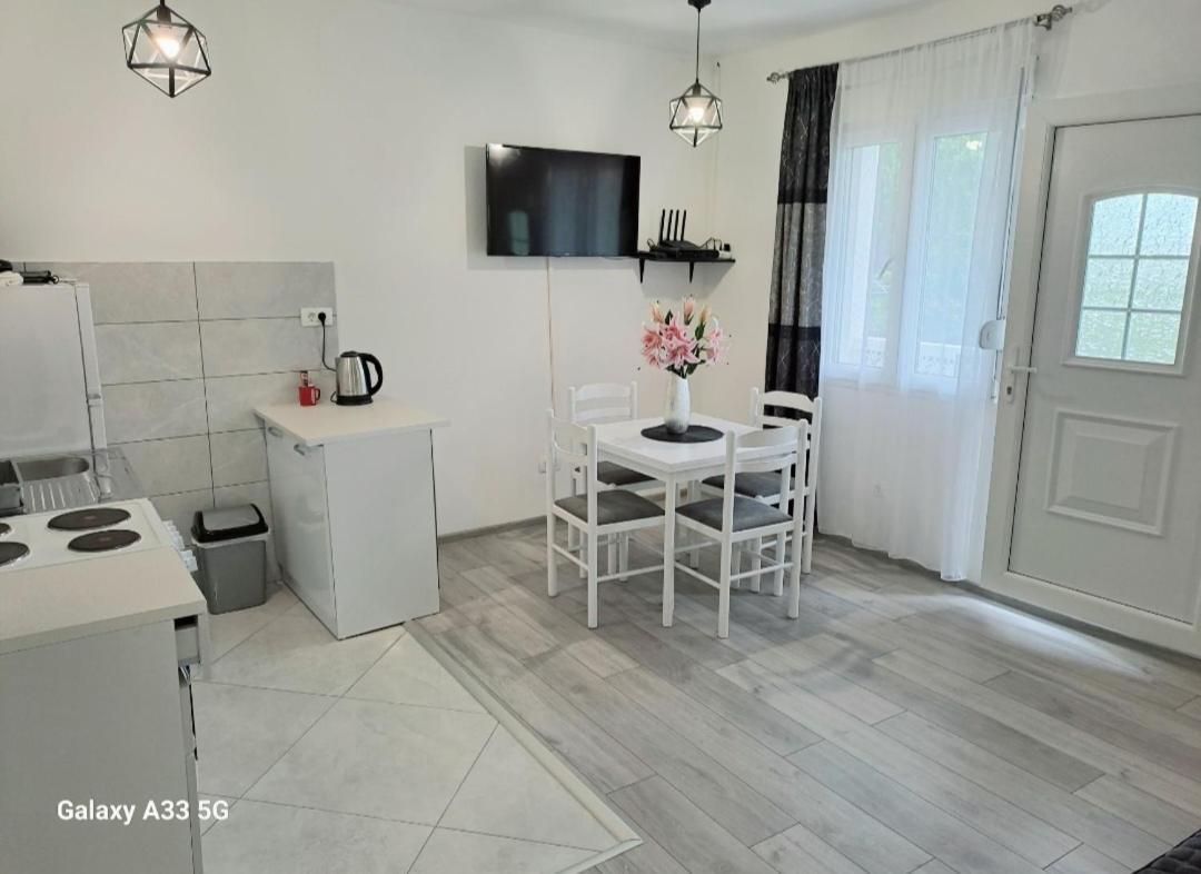 Apartment Marina 2 Kotor Dış mekan fotoğraf