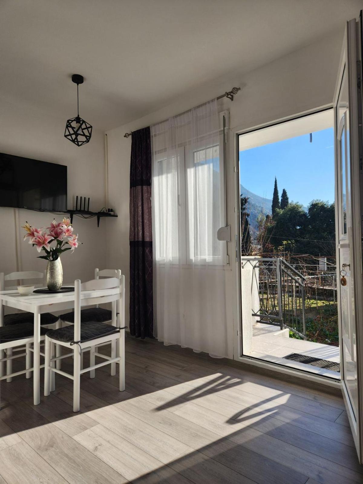 Apartment Marina 2 Kotor Dış mekan fotoğraf