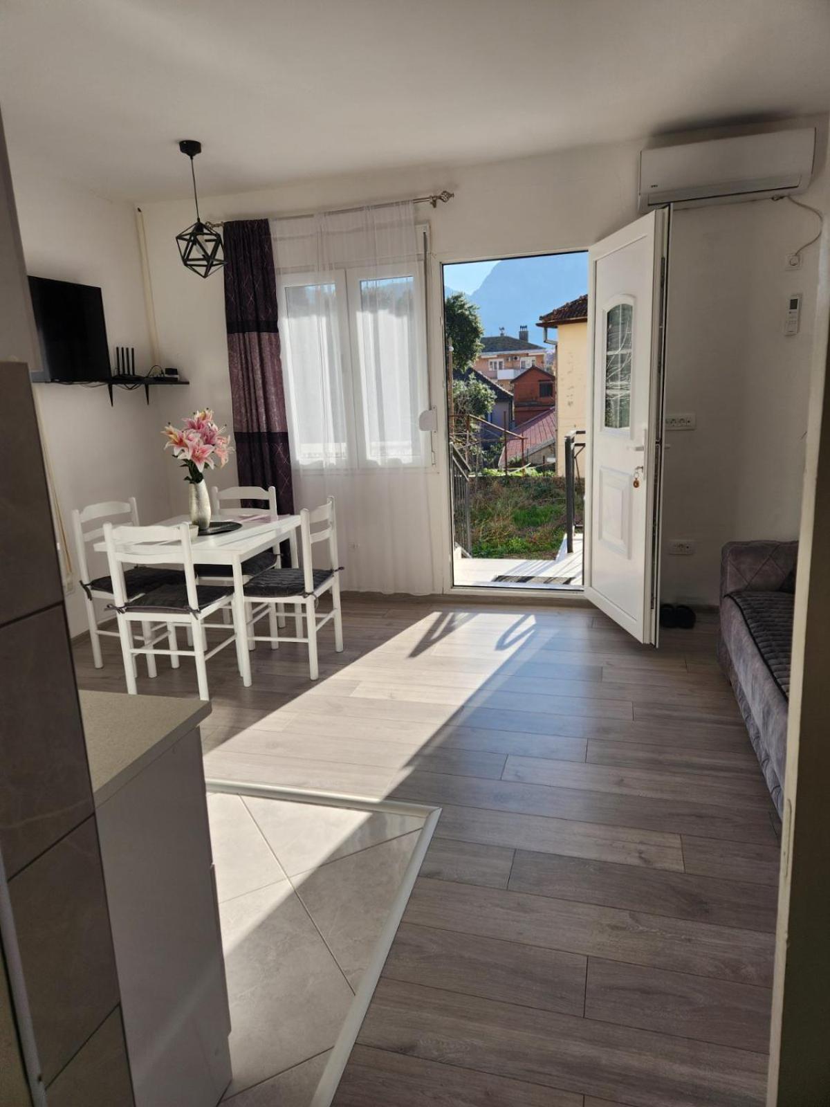 Apartment Marina 2 Kotor Dış mekan fotoğraf